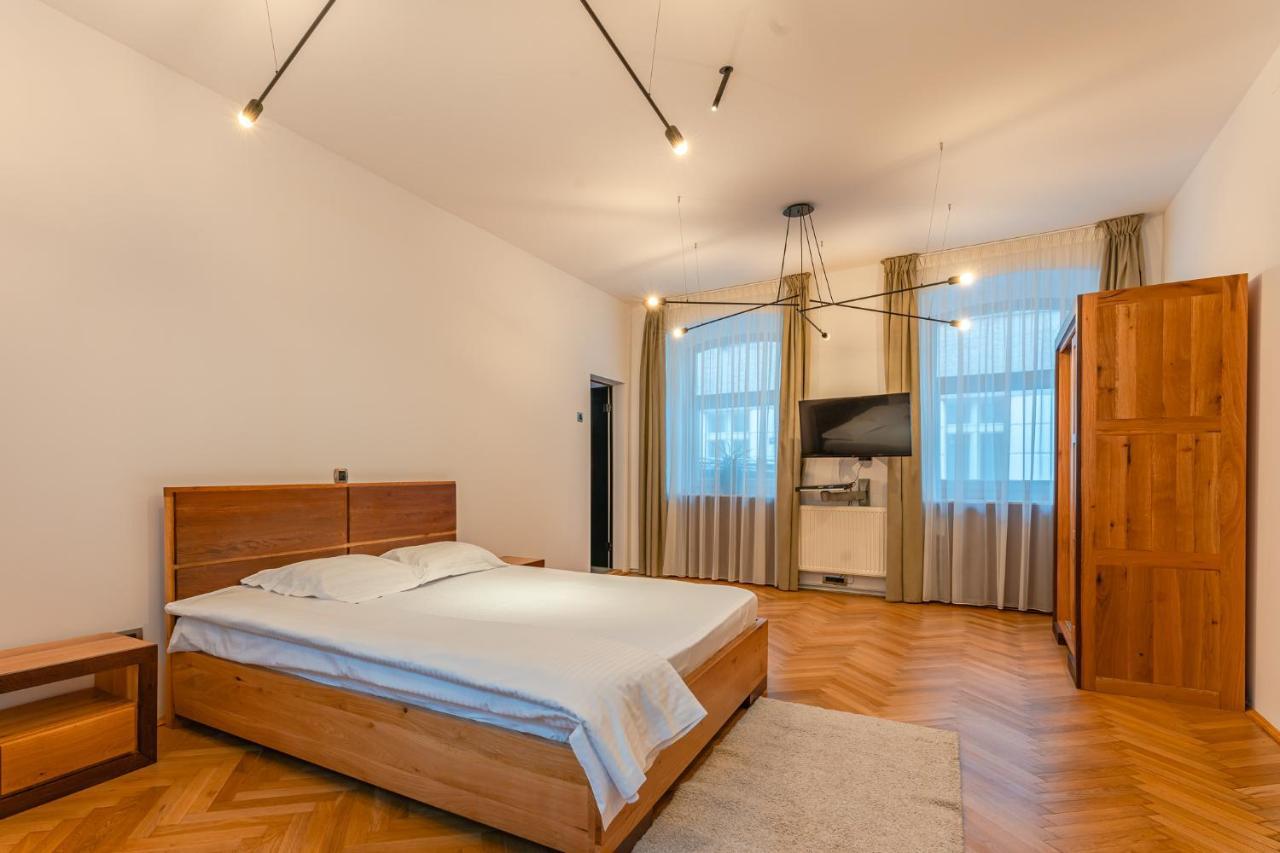 Premium Suites Postavarului Brasov Luaran gambar