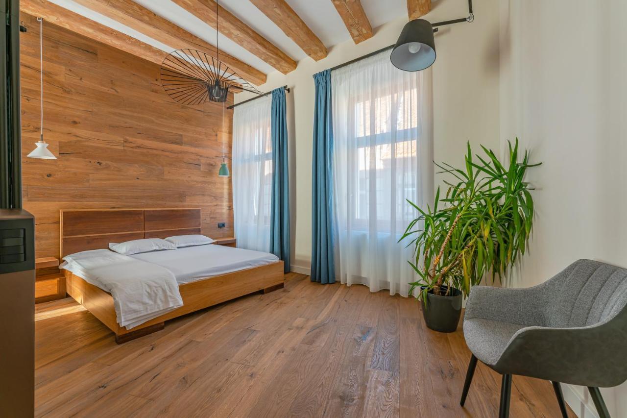 Premium Suites Postavarului Brasov Luaran gambar